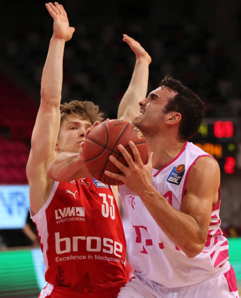 实际行动践 实际行动践