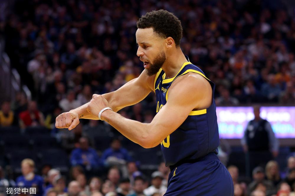 迪亚斯等锋 迪亚斯等锋